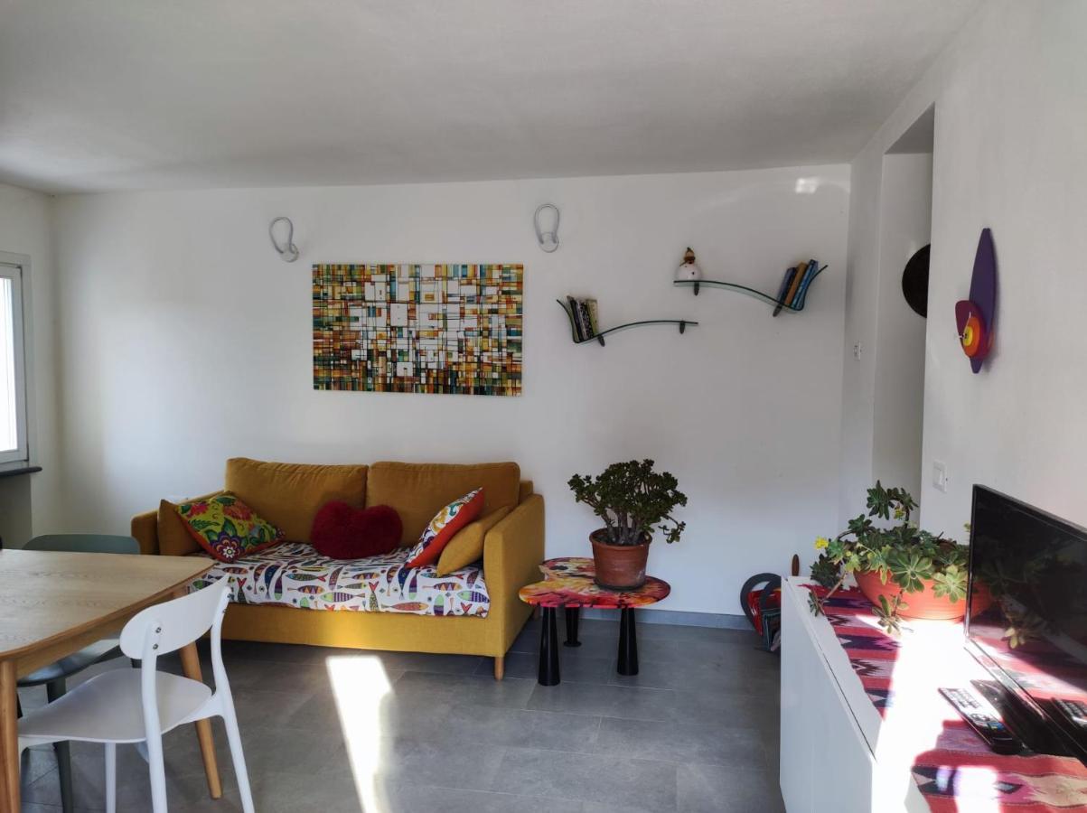 Вилла Casa Dei Giuggioli Вернацца Экстерьер фото